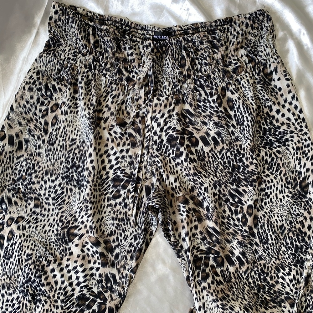 Wet Seal Plus Sized Leapord Pants